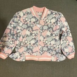 Hello Kitty: zip up jacket, size, 5 pink and grey pattern, in perfect condition.